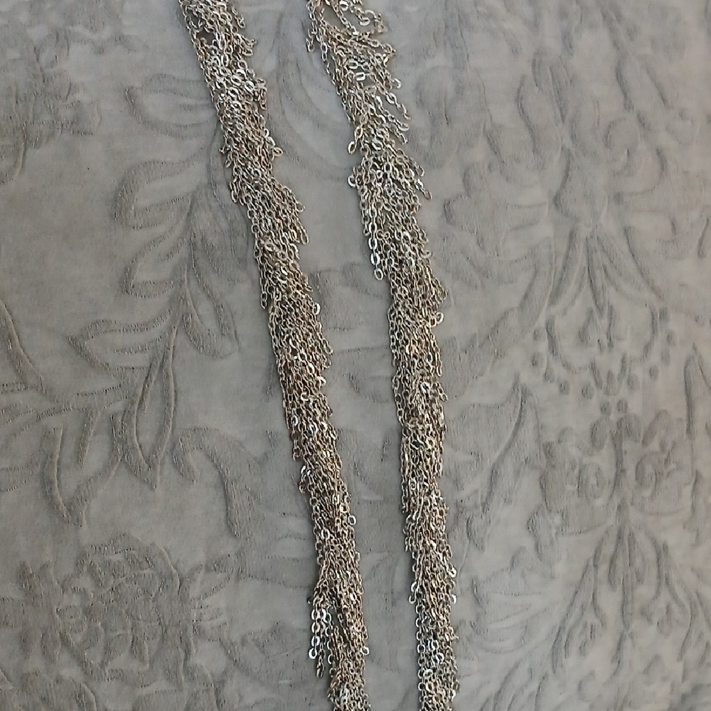 Chic Silver Layered Necklace